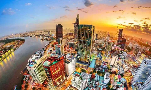 Làm giàu là vinh quang, là yêu nước