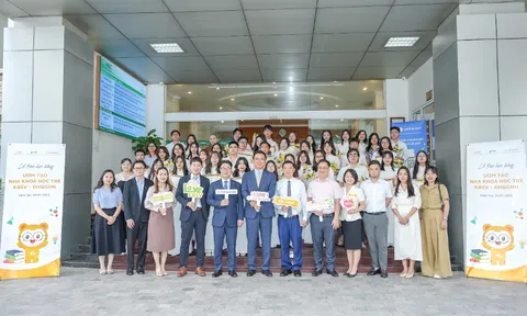 KBSV “bắt tay” ĐHQGHN: Đầu tư vào thế hệ trẻ - Ươm mầm tài năng, khai phóng tư duy tài chính