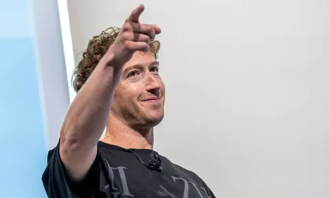 Giấc mơ AI nghìn tỷ USD của Mark Zuckerberg: Vung núi tiền chiêu mộ phù thủy dữ liệu, tái thiết Meta thành cỗ máy siêu trí tuệ vô địch thiên hạ