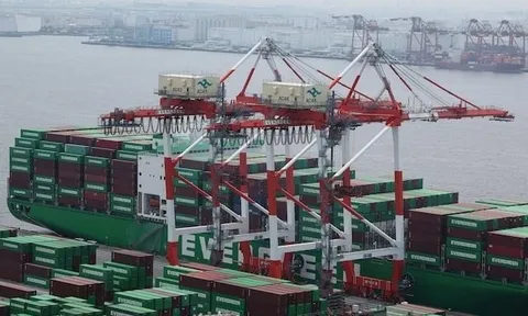 Ông Trump nói Nhà Trắng đã gửi thư thông báo mức thuế 25% tới Hàn Quốc Nhật Bản, dọa sẽ tăng thêm 25% nếu trả đũa