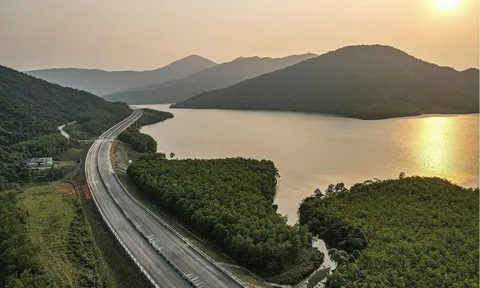 Cao tốc Vũng Áng - Bùng chính thức thông xe, đưa vào khai thác