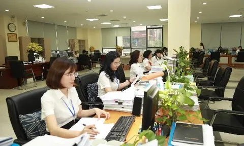 Kho bạc Nhà nước làm việc xuyên lễ, đảm bảo tặng quà Quốc khánh đúng tiến độ