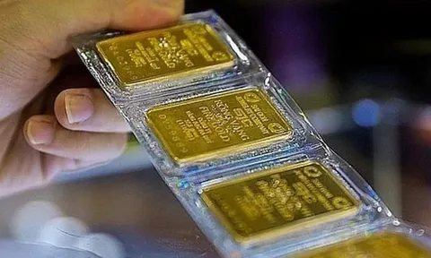 Các ngân hàng sản xuất vàng miếng: Cơ hội cho "Vua trang sức" Việt làm thuê gia công?