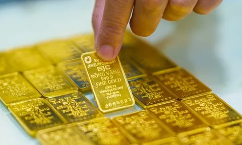 Chính thức đề xuất áp thuế TNCN 0,1% mỗi lần giao dịch vàng miếng