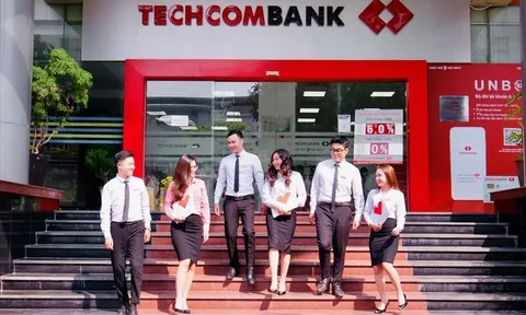 Techcombank (TCB) báo lãi kỷ lục gần 26.000 tỷ đồng trong năm 2025