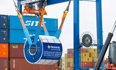 Thép Nam Kim chốt quyền tham dự ĐHĐCĐ bất thường