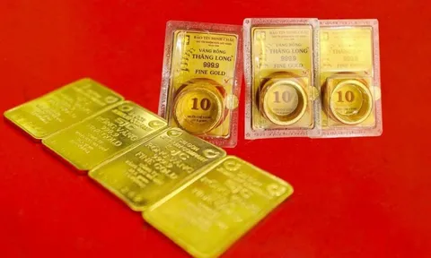 Giá vàng hôm nay 5.3: SJC giảm sâu 4 triệu đồng, lùi về mốc 184,2 triệu đồng