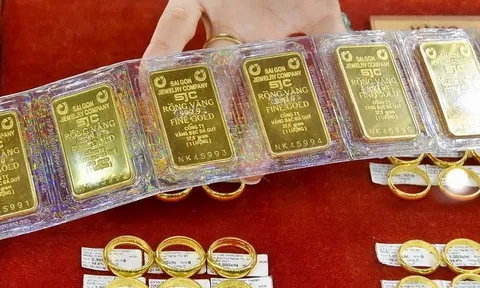 Giá vàng hôm nay 9.3: SJC neo ở mốc 185 triệu đồng, vàng nhẫn tăng nhẹ