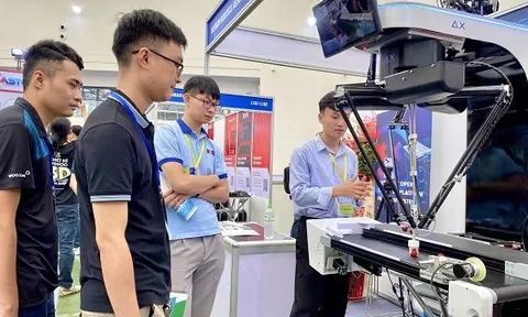 Đưa Việt Nam vào Top 30 Chính phủ số thế giới năm 2045