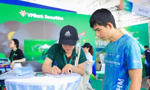 Từ đường chạy đến hành trình đầu tư: VPBankS lan tỏa trải nghiệm tài chính số
