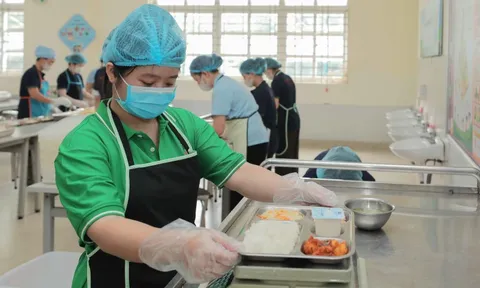 Hà Nội lập 4 đoàn kiểm tra liên ngành bữa ăn bán trú trường học từ ngày 20/9