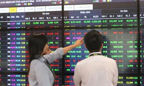 VN-Index mất mốc 1.800 điểm: Dòng tiền thận trọng sau tuần đầu nâng hạng