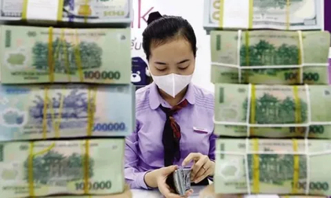 Lãi suất trái phiếu ngân hàng lên 10,5%/năm; tiến độ giải ngân gói 120.000 tỷ