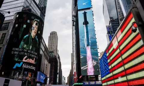 Elon Musk lên tiếng về thương vụ sáp nhập SpaceX – Tesla