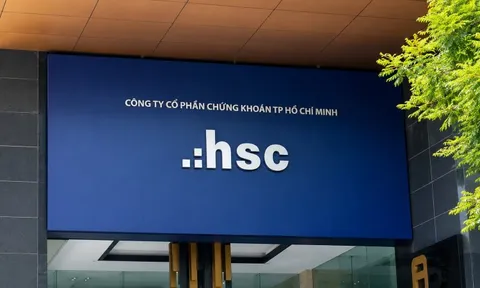 Lợi nhuận quý III lao dốc, HSC còn cách xa mục tiêu năm 2026