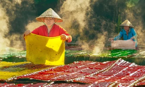 Những bộ ảnh về làng nghề làm bột khoai rực rỡ sắc màu