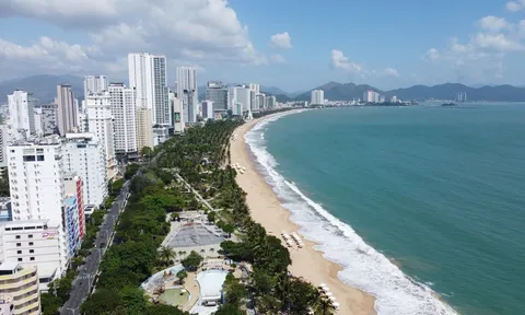 Kinh tế đêm Nha Trang: Đâu là “mũi khoan” đủ sắc để đào sâu “mỏ vàng”?