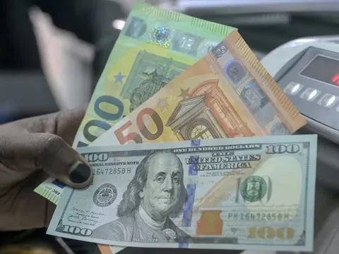 Đồng USD chật vật phục hồi kể từ 'Ngày giải phóng'