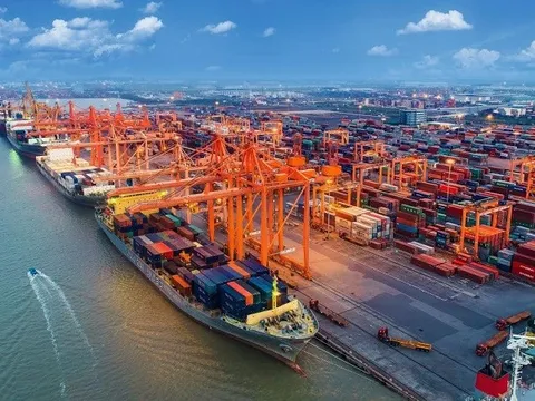 Kinh tế Việt Nam ghi nhận nhiều điểm sáng nổi bật trong 7 tháng qua