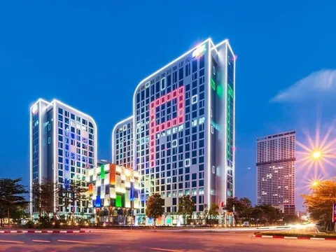 FPT hạ kế hoạch tăng trưởng doanh thu cả năm xuống 15%, nhà máy AI không đạt kỳ vọng