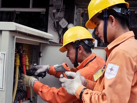 Bộ Công Thương đề xuất thí điểm giá điện hai thành phần từ năm 2026