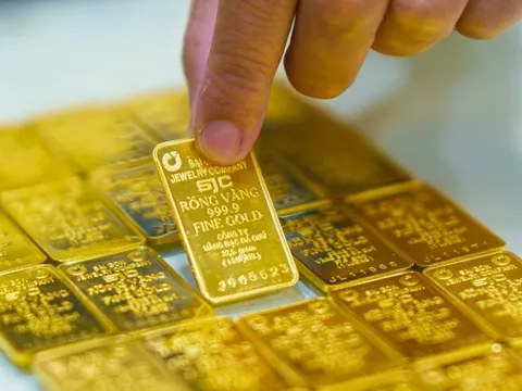 Chính thức đề xuất áp thuế TNCN 0,1% mỗi lần giao dịch vàng miếng
