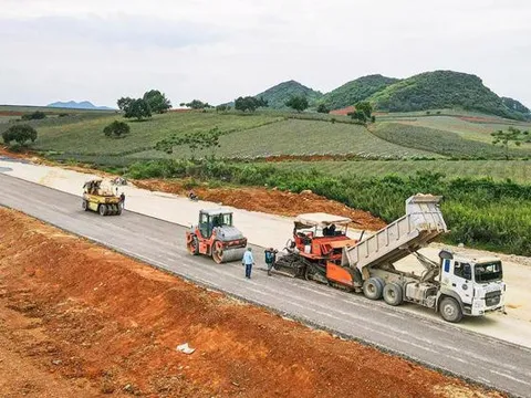 4 dự án cao tốc, 2 dự án hàng không bổ sung vào dự án quan trọng quốc gia