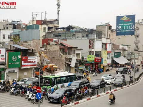 Hà Nội: Hàng loạt căn nhà được phá dỡ, nút giao Chùa Bộc - Thái Hà sắp có diện mạo mới