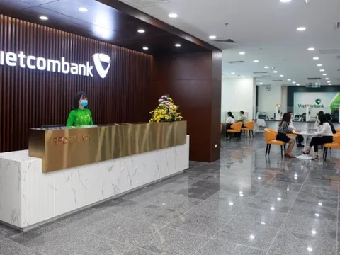 Vietcombank giảm tỉ lệ vốn góp vào HVN