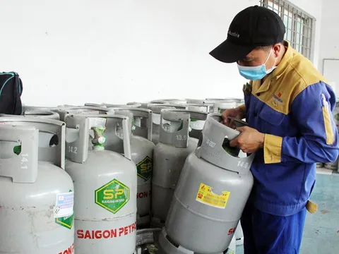 Từ 1/3, gas giảm giá 16.000 đồng/bình 12kg