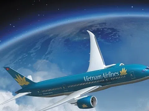 Kinh doanh liên tục thua lỗ, lãnh đạo Vietnam Airlines nhận lương bao nhiêu?