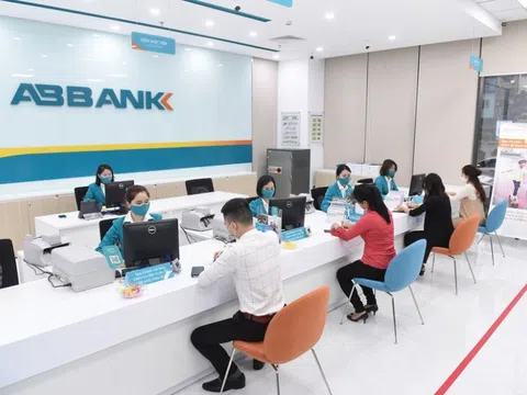 ABBank đang “oằn lưng” vì điều gì?