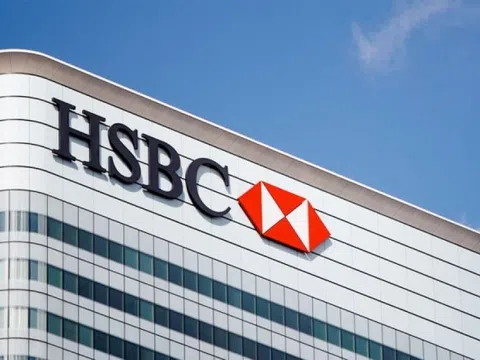 HSBC lùi mục tiêu phát thải ròng bằng 0 thêm 20 năm