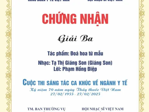 Đóa hoa từ mẫu" - khúc ca tri ân những anh hùng áo trắng