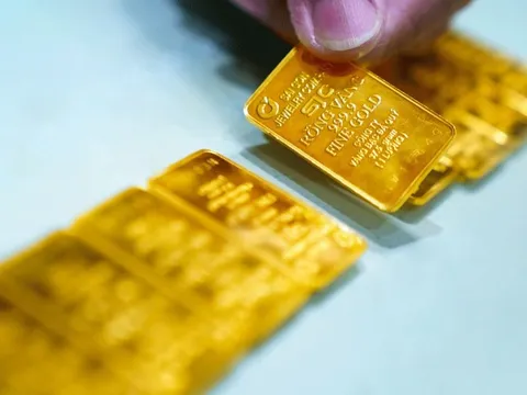 Giá vàng sáng 3/7 tăng nhẹ, tiến sát mốc 121 triệu đồng/lượng