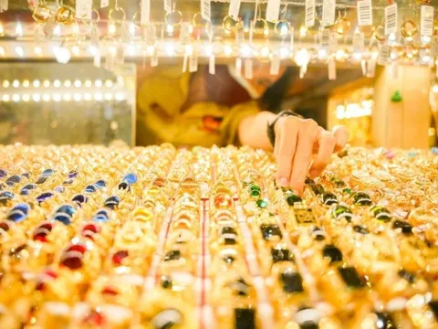 Giá vàng sáng 24.10: Vàng miếng SJC bán ra 149,8 triệu/lượng