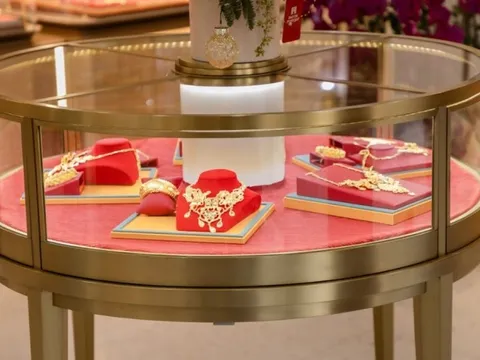 Giá vàng hôm nay 4/2: Tăng tới hơn 10 triệu/lượng trong một ngày