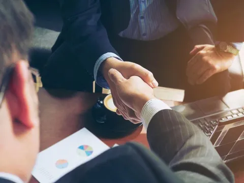 Dự án đầu tư ra nước ngoài từ 1.600 tỷ đồng phải được Thủ tướng chấp thuận