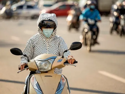 Nắng nóng xuất hiện trên cả nước, cảnh báo tiêu thụ điện tăng cao