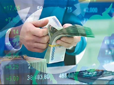 Ngân hàng mạnh tay, chi hàng tỷ USD chia cổ tức tiền mặt