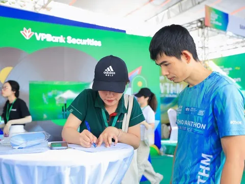 Từ đường chạy đến hành trình đầu tư: VPBankS lan tỏa trải nghiệm tài chính số