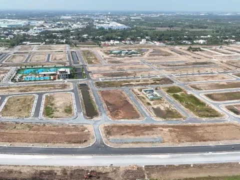 Giá đất nền lao dốc, có nơi giảm hơn 65% chỉ sau nửa năm