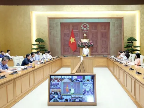 Phó Thủ tướng Nguyễn Văn Thắng chỉ đạo thực hiện tốt việc kiểm soát giá những tháng cuối năm