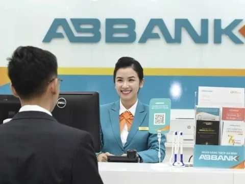 Lợi nhuận quý 4/2022 của ABBank giảm hơn 320 tỷ, nợ có khả năng mất vốn vọt lên 1.400 tỷ