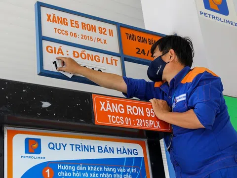 Giá xăng dầu hôm nay 30/11: Cập nhật giá xăng dầu trong nước, quốc tế