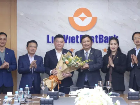 Ông Nguyễn Đức Thụy được bầu làm Chủ tịch LienVietPostBank