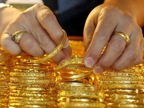 Vàng đang là tài sản an toàn nhất của giới đầu tư