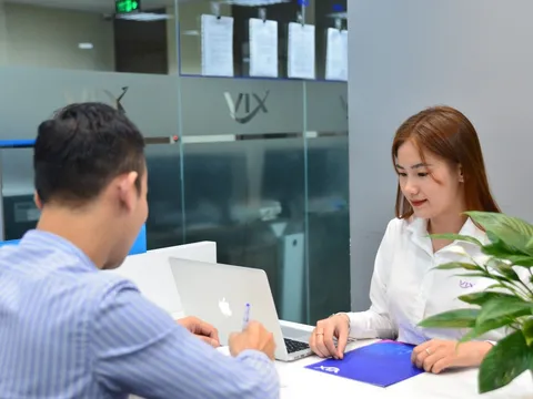 Chứng khoán VIX đổi ghế nóng
