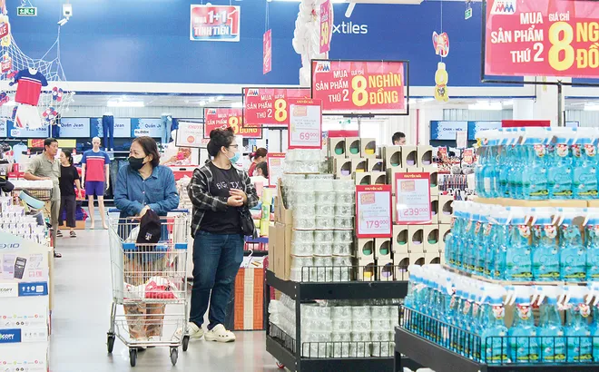 Vietnam Report công bố Top 10 Công ty uy tín ngành Bán lẻ năm 2026