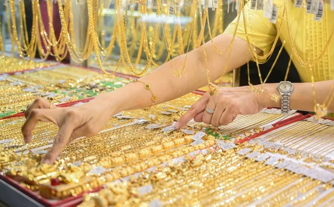 Giá vàng hôm nay 20/5: Vàng thế giới lao dốc, trong nước giảm hơn 1 triệu đồng/lượng